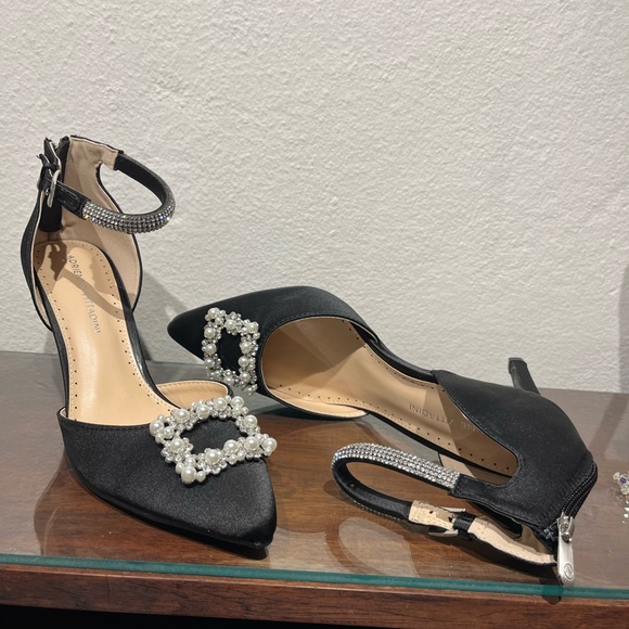 Adrienne Vittadini "Nirvana" Ankle Strap Black Jeweled Women Formal Heels Sz 9 - Picture 15 of 15